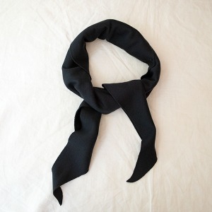 Nicholson &amp; Nicholson Fleur scarf