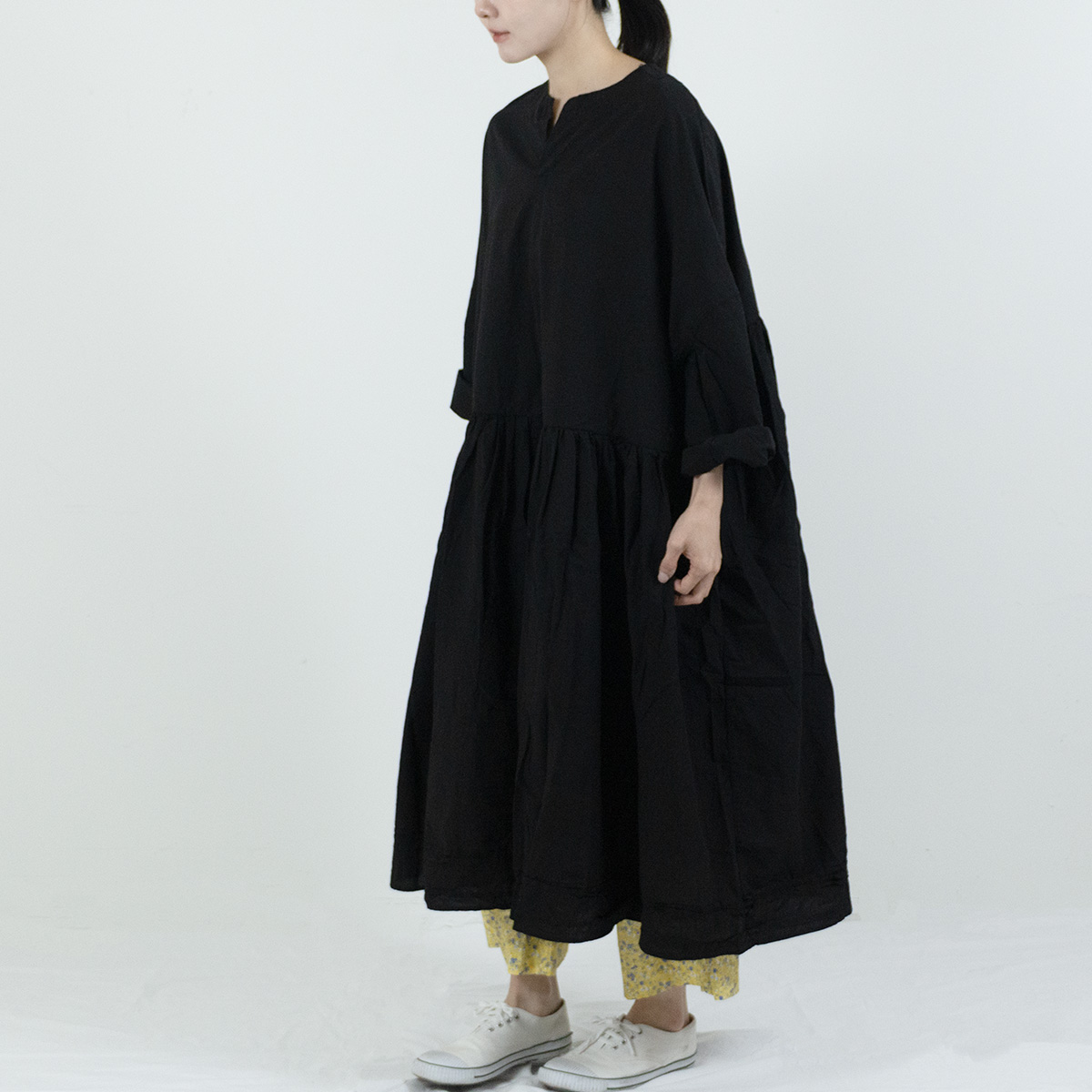 Veritecoeur  VC-2489 Favorite Pintuck Dress ( kinari, black )